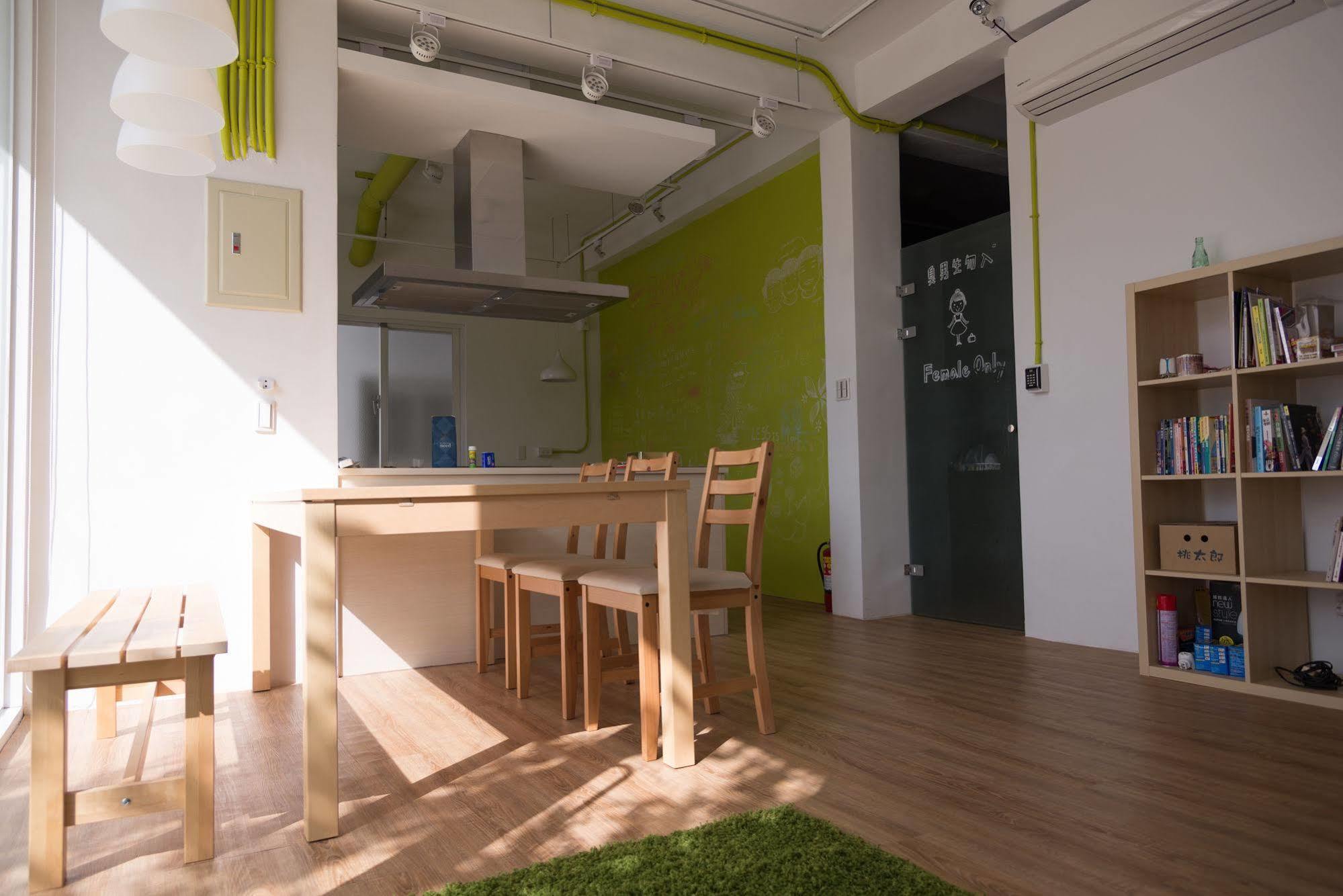 T-Life Hostel Ταϊχούνγκ Εξωτερικό φωτογραφία